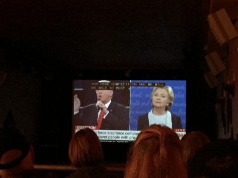 Shepherdstown residents watch as the 2016 presidential candidates debate for the second time.